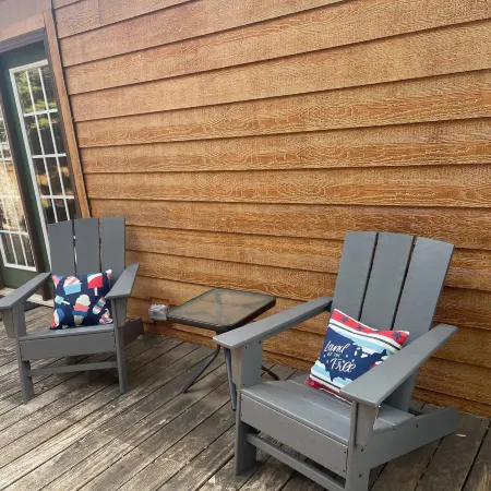 The Den - Family Friendly, Close to Fiesta Texas, SeaWorld, Riverwalk and More