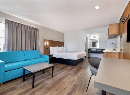 Motel 6 Santa Ana, CA