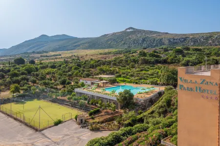 Villa Zina Family Resort Отели в г. Custonaci