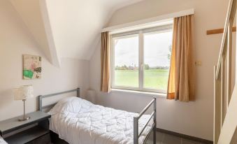 Modern Villa w Private Yard