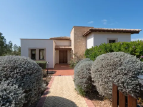 Beautiful Villa Dionysus with Private Pool in Peaceful Location - Aphrodite Hills Hotel di Kouklia