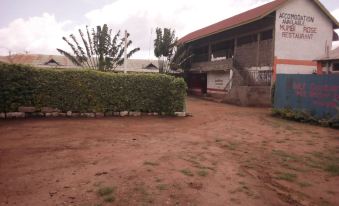 Mumbi Rose Guest House
