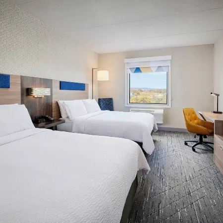 Holiday Inn Express HAMILTON - UPPER JAMES by IHG
