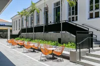 Studios Tower - Prédio Com Piscina e Estacionamento