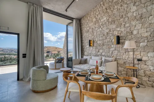 ANIMA Premium Suites - 4-Star
