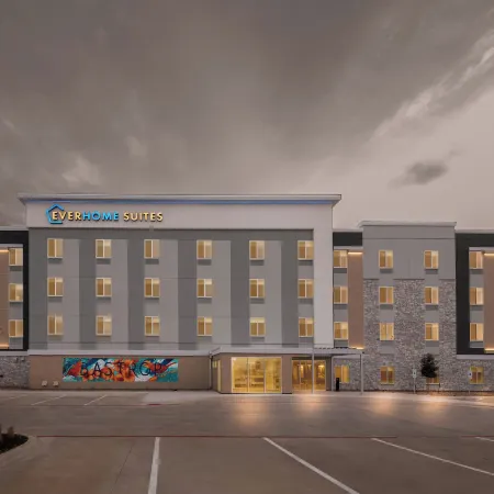 Everhome Suites Bastrop Отели в г. Бастроп