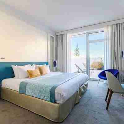 Golden Tulip Marseille Euromed Rooms