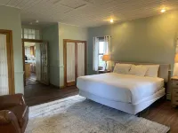 The Wildflower Inn Hotels in Burke