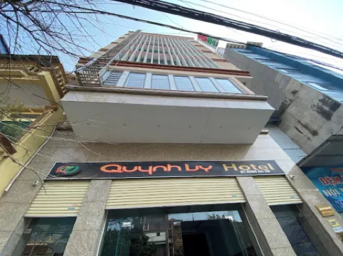 Quynh vy Hotel Отели в г. Тхайнгуен