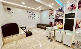 Deluxe Luxurious Room - Pool - Spa - Gym - Parking