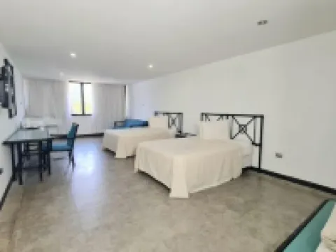 コラル OHS ホテル & マリーナ エン トゥカカス ムンシピオ・アウトノモ・シルバのホテル