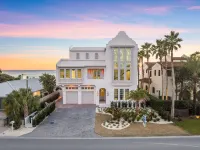 2590 E County Highway 30a 7 Bedroom Home by Redawning