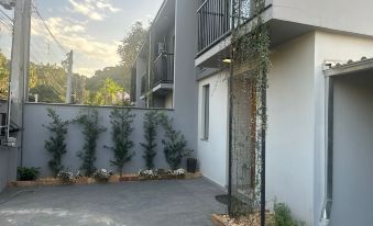 GEMINADO CASA 2 ALTO PADRÃO 3 QUARTOS