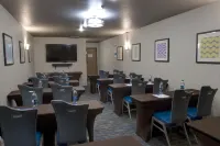 Holiday Inn Express & Suites Coeur D Alene I-90 Exit 11 Hotel a Post Falls
