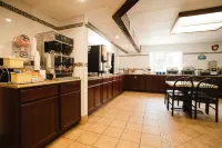 Days Inn by Wyndham Minot - breakfast