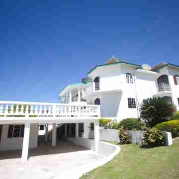 Sea View Chateau Hotel Exterior