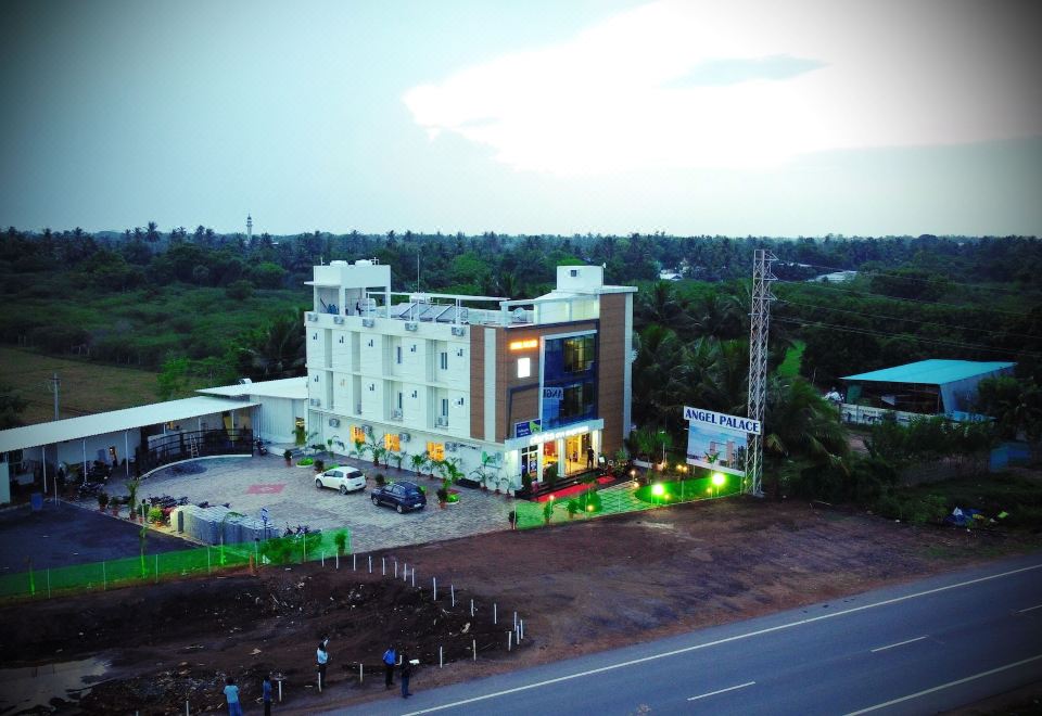 hotel overview picture