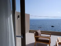 Kaiser Luxury Suites Hotels in Mparmpati