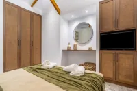 Wave, an Idyllic Seafront Suite