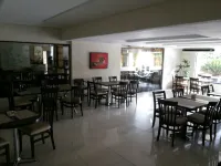Hotel Internacional - breakfast