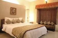 New Hotel Europa Inn Hotels in Раджкот
