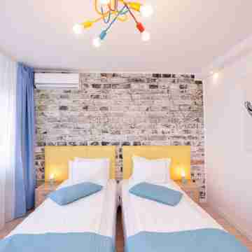 Colors Apartment - Cismigiu Gardens Rooms