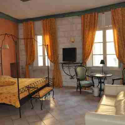 Hôtel du Palais des Papes Rooms