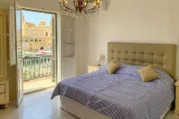 Bougainvillea Breeze & Marina View - Happy Rentals
