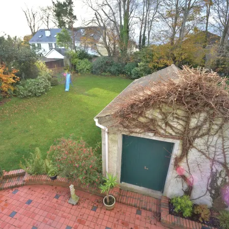 Herbert House ,V93 RF64