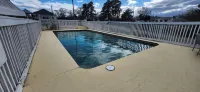 Twin Lakes Inn