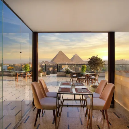 Pyramids Yard Hotel
