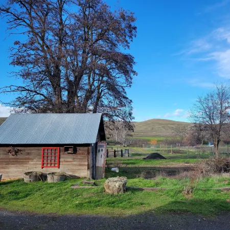 8 Mile Farm B&B