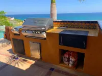 Beautiful Villa with Breath Taking Views and Pool.