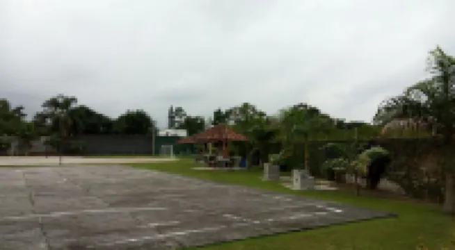 LITORAL OF PARANA QUITINETE WITH AIR - Free Wi Fi fiber optic. 馬蒂紐斯酒店