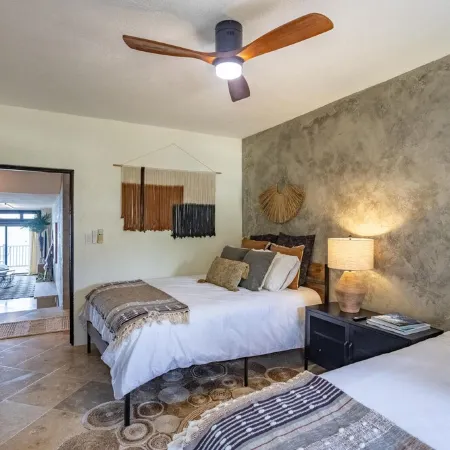 Luxury 2-bedroom villa - Award Winning - Best Views on the Island - 3 AC Units