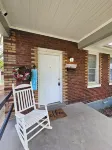 Experience Memphis charm near Beale St 5 min drive