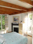 House with pool & tennis access between forest and river near Fontainebleau