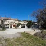 Mas in Provence with swimming pool Hotels in Visan