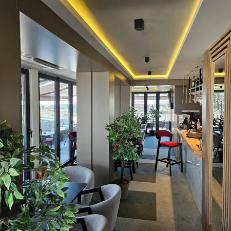 Lumière Hotel