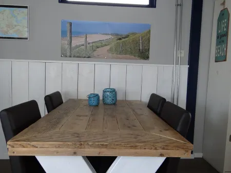 4 Pers. Detached House with Sunny Garden Close to the Sea and Beach. Отели рядом с достопримечательностью «Minicamping Werendijke | Zoutelande, Zeeland»