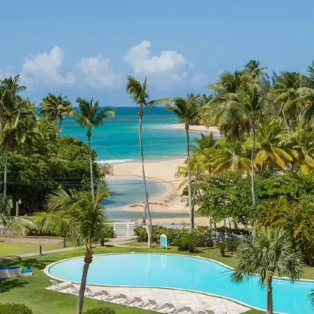 5 Star Beachview PH W/ Rooftop Terrace &Jacuzzi