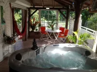 The "Petit Pavillon classified furnished with 3-star tourism" swimming pool -spa- wifi-