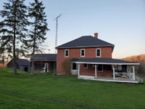 5-Bedroom Farmhouse Estate in Muskoka