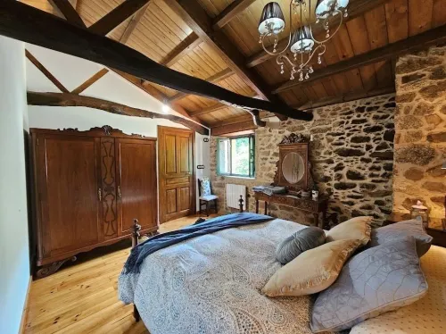 A Casa dos Avós - House with swimming pool, barbecue in the middle of nature in A Coruña.