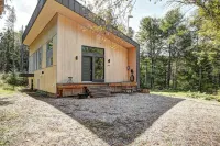 LE Berm Au Chalet De La Vallée