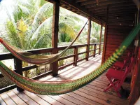 Utila's Red Cliff Cabana