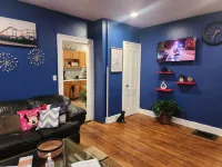 Cozy and stylish apartment in central meriden Hotels in Meriden