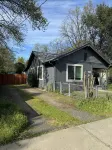Newly renovated home walkable to Downtown/Restaurants/Park
