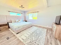 Page Lake House! Full House, Freshly Remodeled, Boat, RV Parking, Center of Page