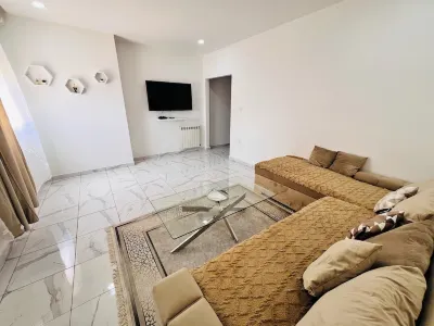 Appartement Oran 100m2 Tout Équipé Các khách sạn ở 